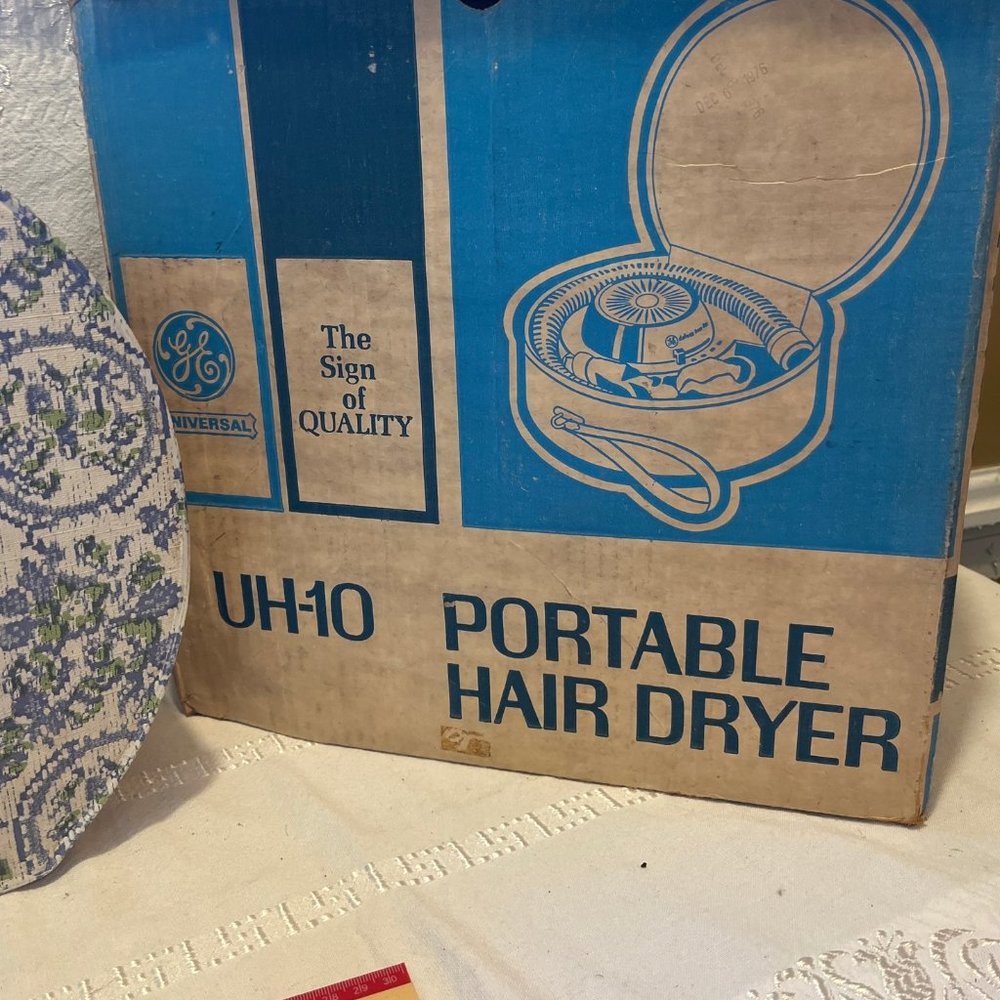 Vintage GE Portable Hair Dryer UH-10 with Bonnet, Carry Case and Original Box